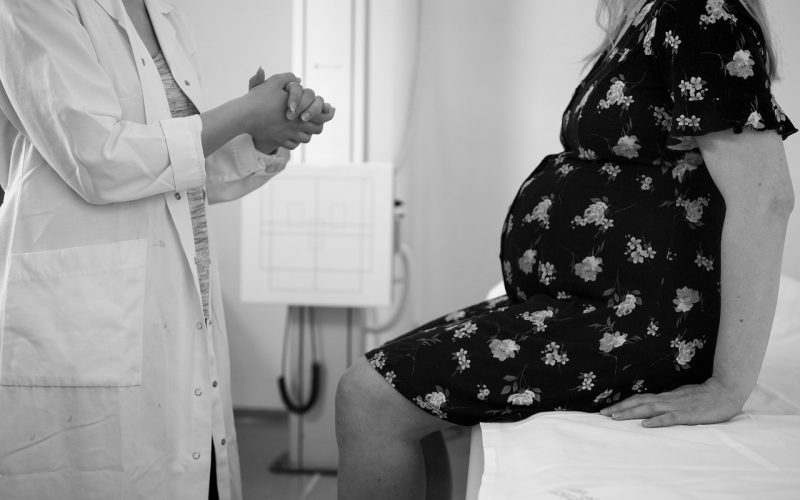 Défis actuels en matière de santé reproductive pour les jeunes